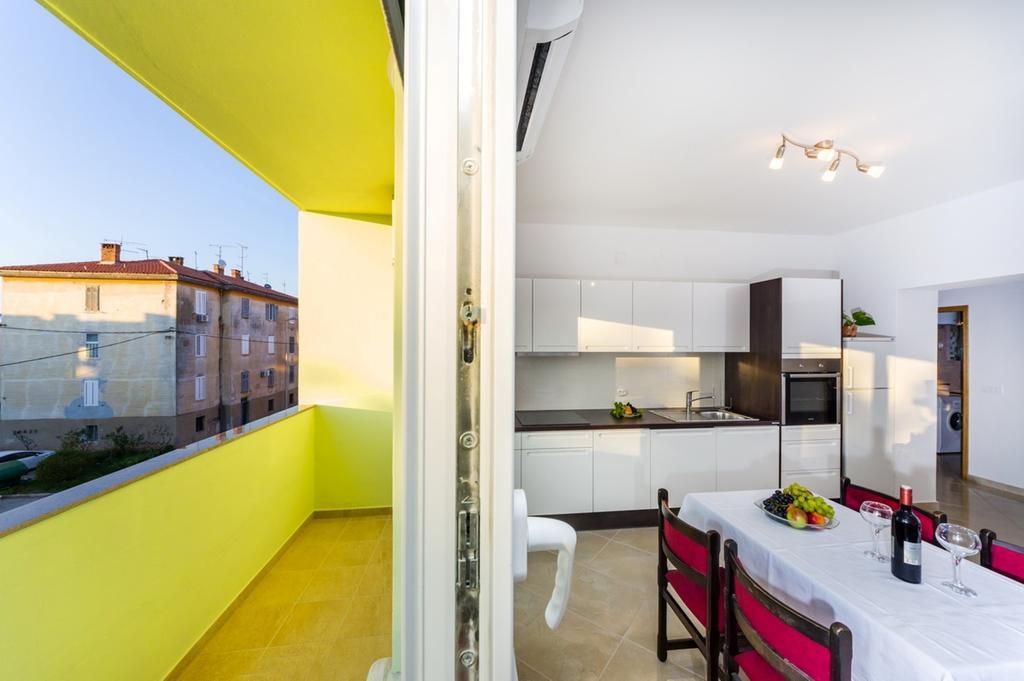 Apartment Sara Zadar Oda fotoğraf